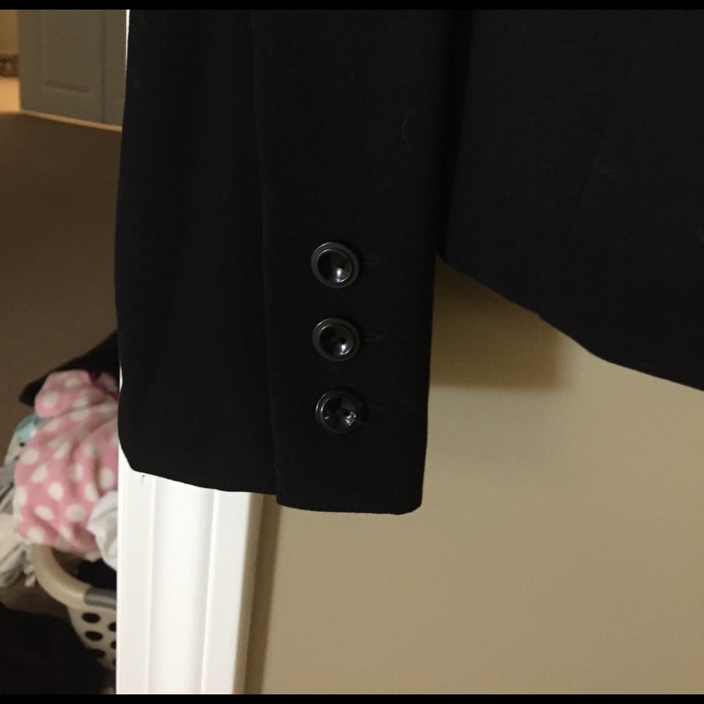 Suit jacket - Picture 4 of 7